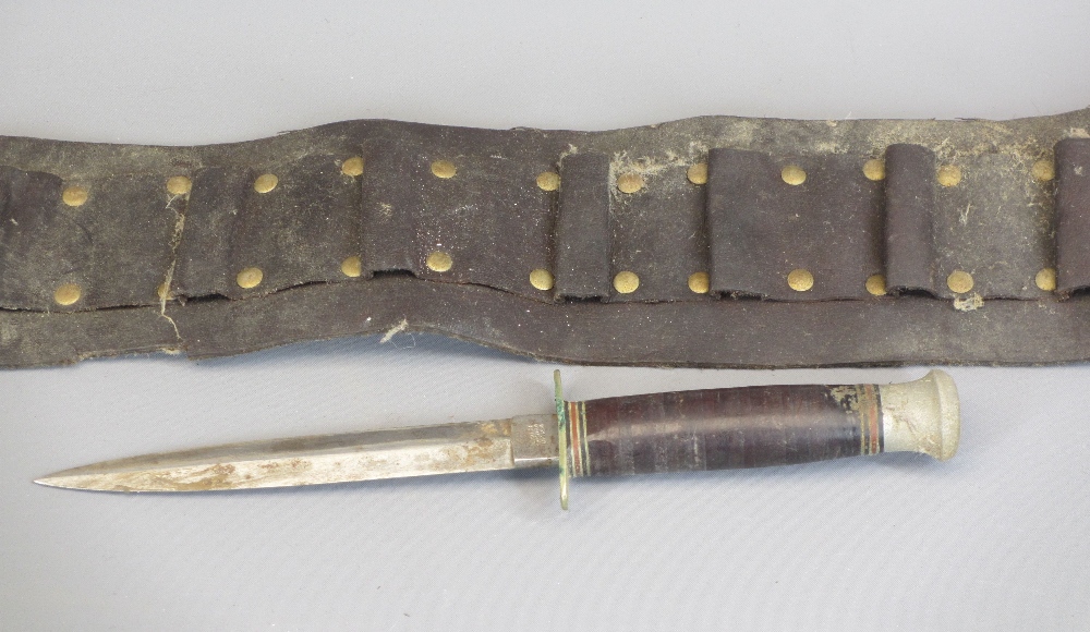 SIEBE GORMAN & CO DIVER'S KNIVES (2) and other bladed knives, along with a Japanese stainless - Image 4 of 4