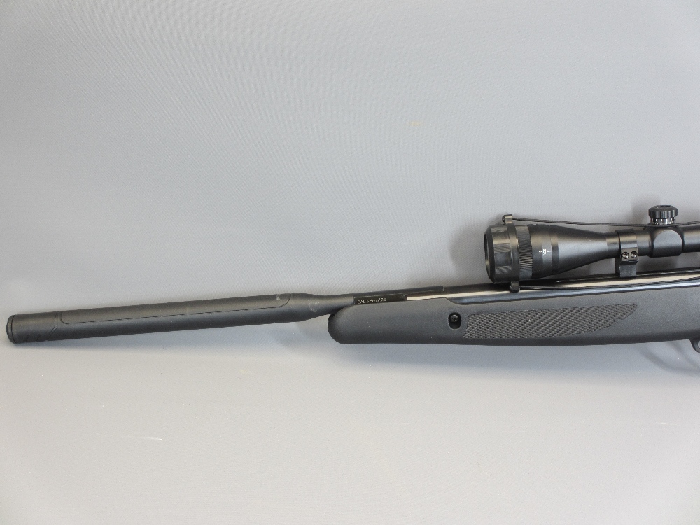 STOEGER BLACK 0.22 CALIBRE AIR RIFLE with Stoeger 3-9x40 AO scope, as new condition with hatched - Image 3 of 4