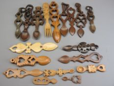 CARVED WOODEN WELSH LOVE SPOONS (17) - a nice quality modern collection