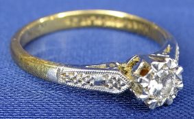 18CT GOLD DIAMOND SOLITAIRE DRESS RING - the single diamond of 0.35ct, visual estimate, with