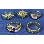 9CT GOLD ASSORTED DRESS RINGS (5) - 11grms