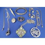 SILVER & WHITE METAL CELTIC & OTHER ITEMS - a parcel, 87grms