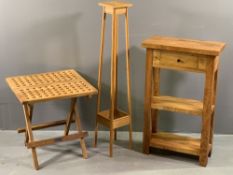 MODERN PINE EFFECT LIGHT WOOD OCCASIONAL FURNITURE (3) to include a single drawer hall table with