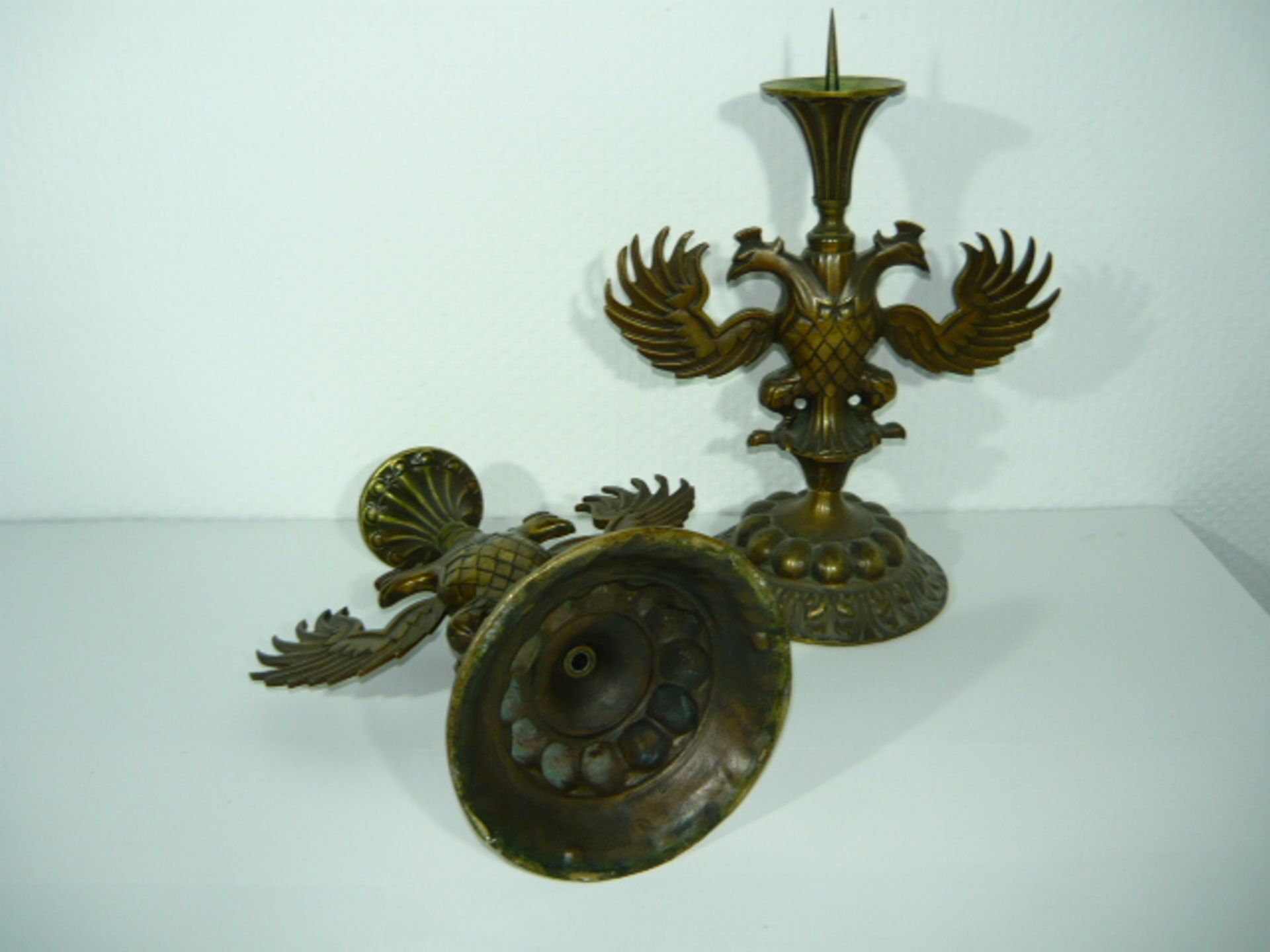 Paar seltene Kerzenhalter mit Doppelkopfadler. Bronze. Antik. H. ca. 29cm. KOSTENLOSER VERSAND - Bild 2 aus 2