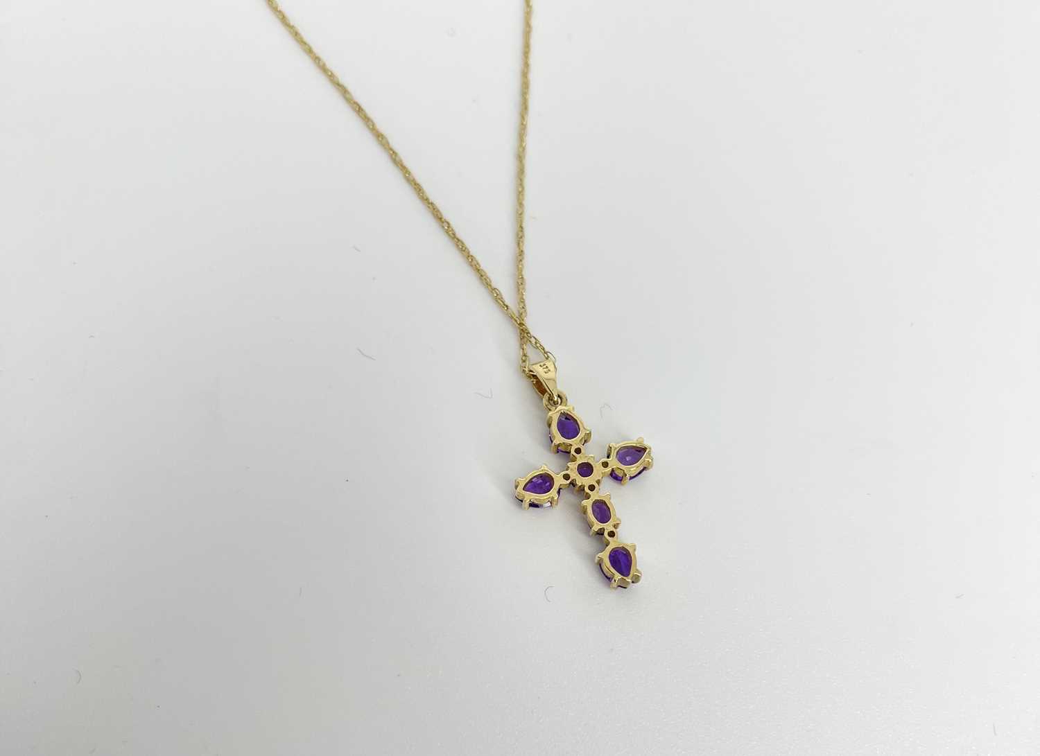 9ct Gold Amethyst And Diamond Cross Pendant Necklace, chain. 18 inches - Image 5 of 5