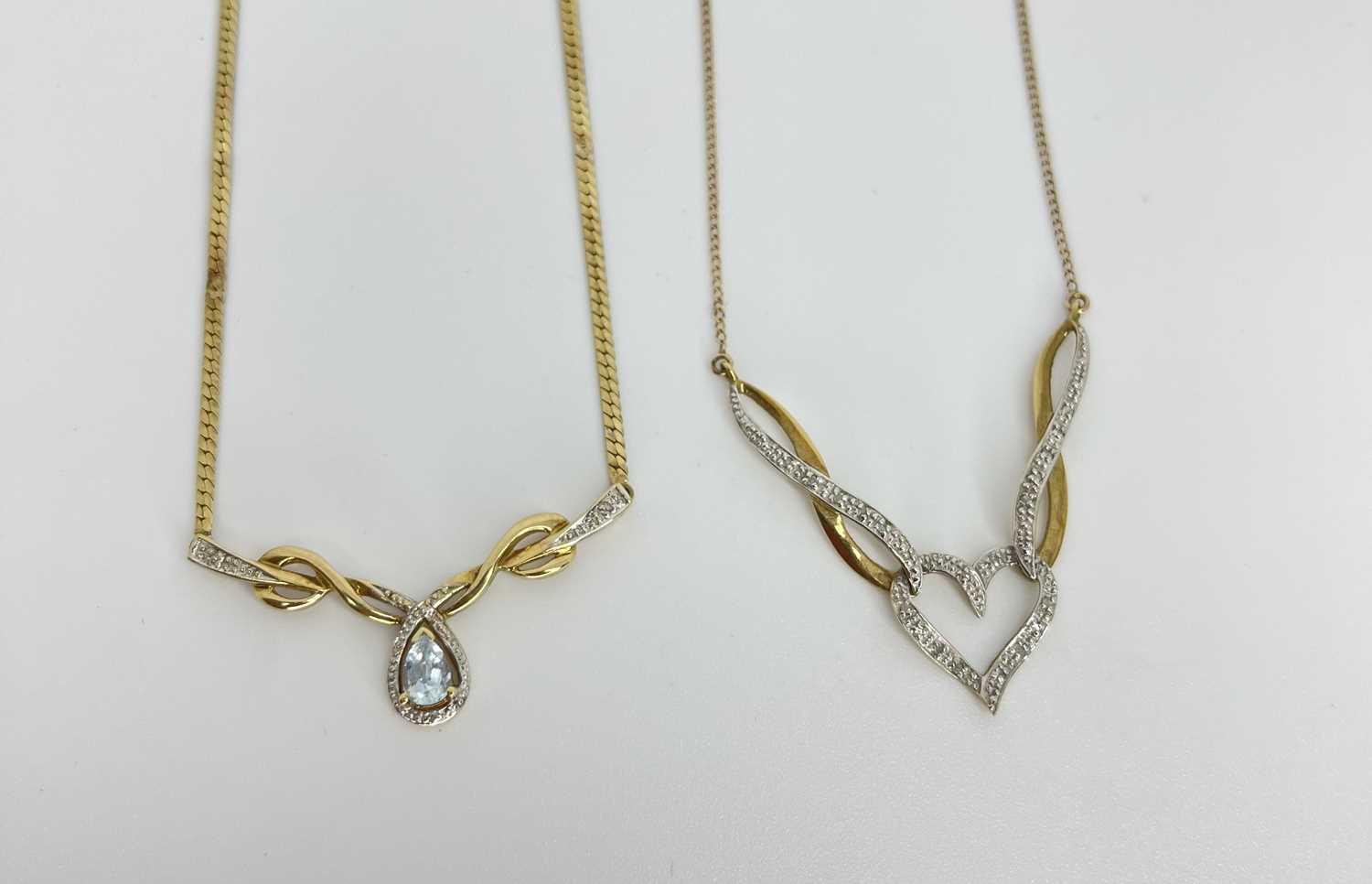 Two 9ct Gold Necklaces ( 9.2 grams )