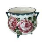 An Early 20th Century Weymss 'Cabbage Rose' pattern gypsy pot.