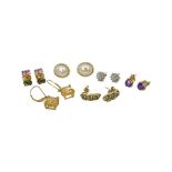 Mixed Lot Of 9ct Gold Earrings ( 12 grams )