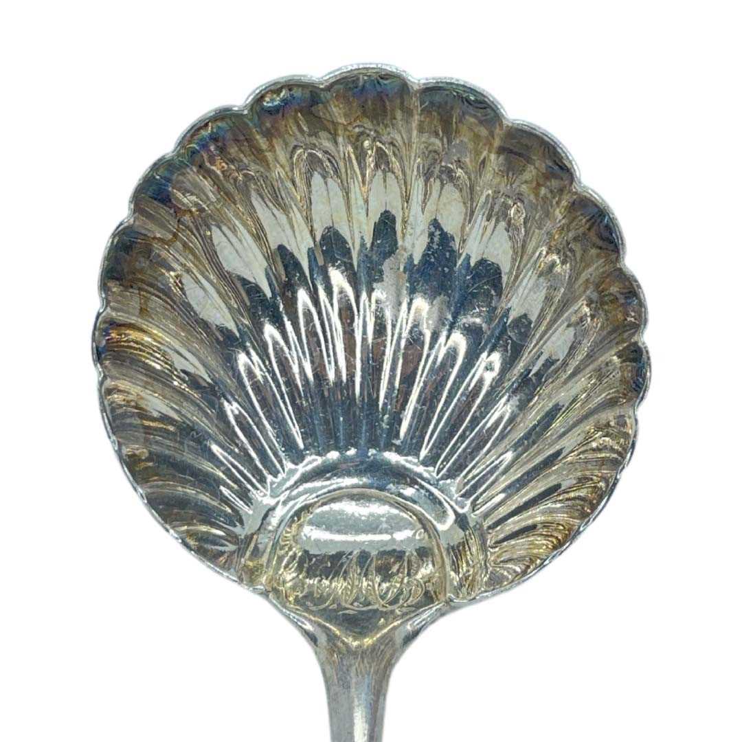 Georgian Silver Sauce Ladle, Thomas Wallis I, London 1759-1778. 50 g. - Image 3 of 5