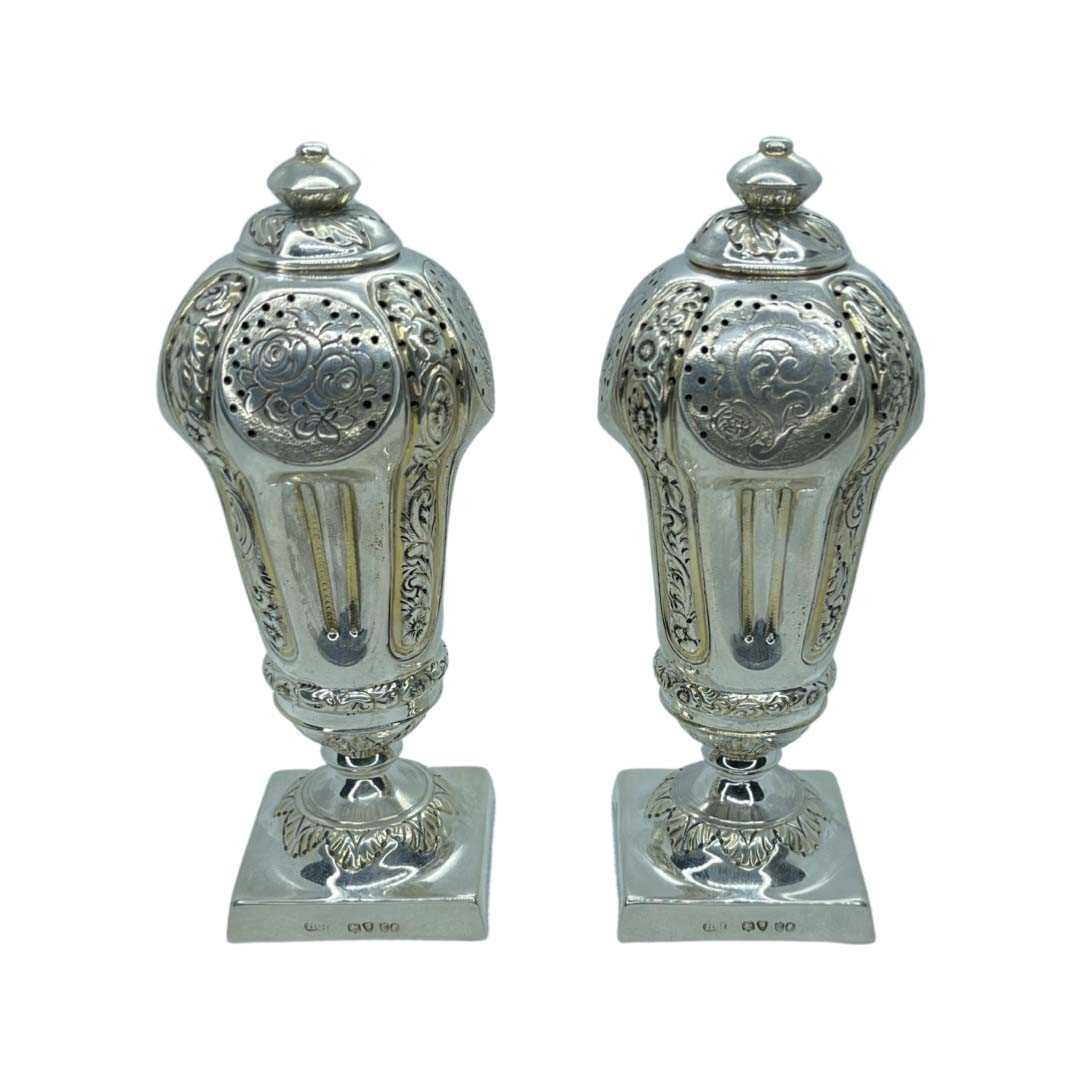 Pair of Unusual Silver Colonial Style Casters. Robert Harper, London 1880. 153 g.
