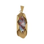 9ct Gold And Opal Pendant, 11 g.