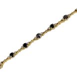 18ct Gold Black And White Diamond Bracelet (11g )