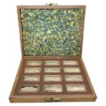 Box of 12 Royal Palaces Silver Ingots. 346 g. The Birmingham Mint, 1976