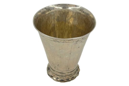 Very Rare Early German Beaker. 72 g. Late 17th/Early 18th Century. - Image 1 of 3