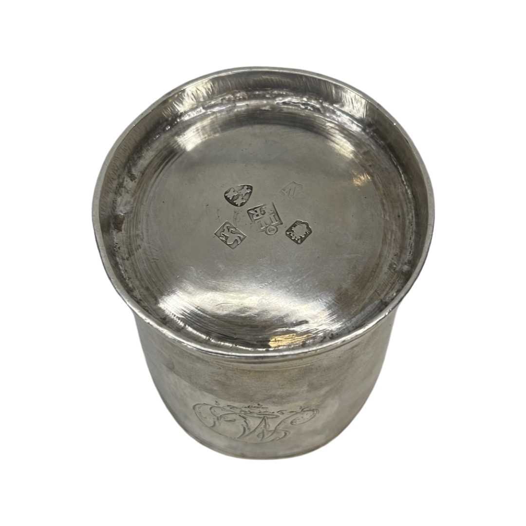 Provincial Silver Mug. 150 g. John Langlands I and John Robertson I, Newcastle 1779 - Image 3 of 5