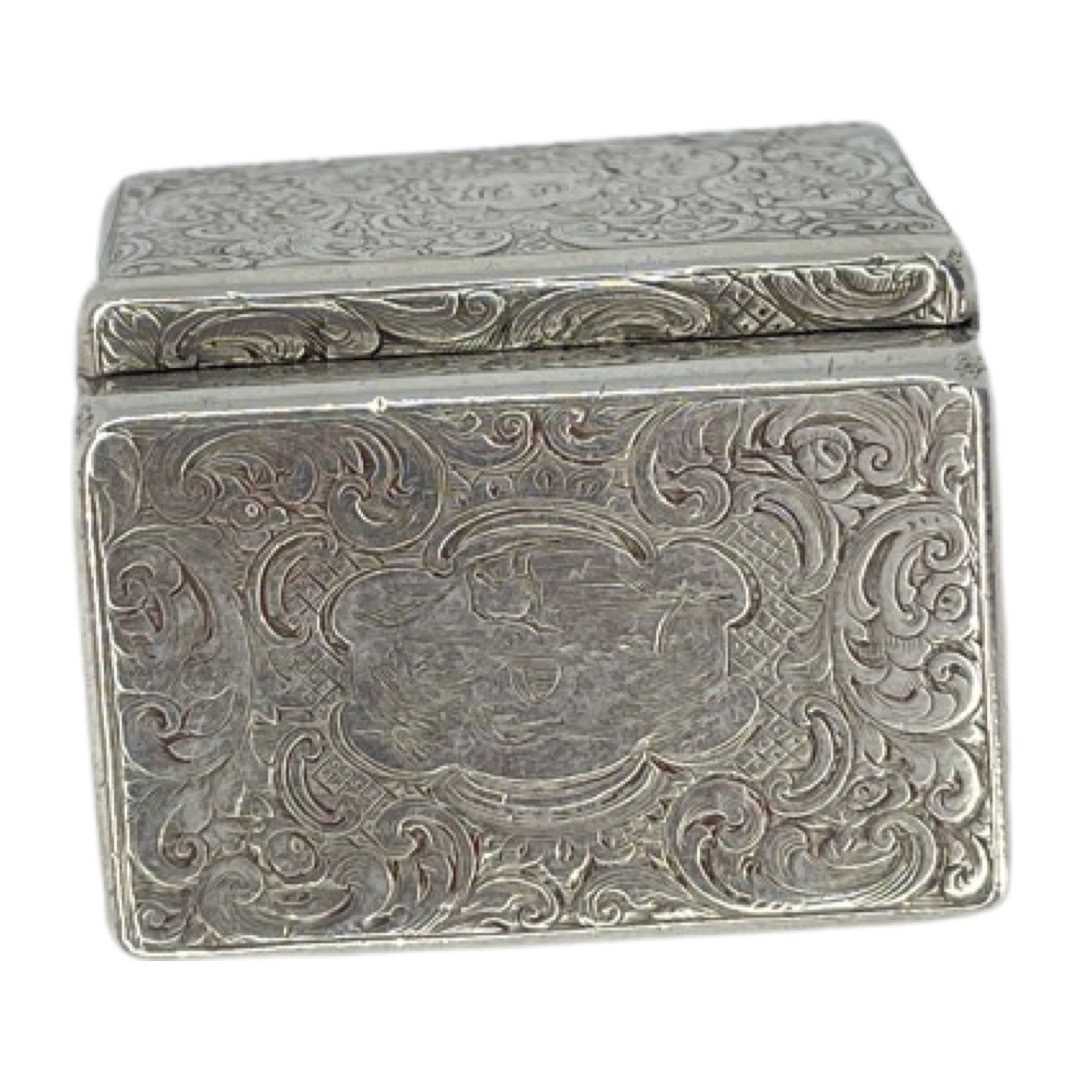 Silver Vinaigrette. 33 g. Charles Rawlings and William Summers, London 1845 - Image 2 of 6