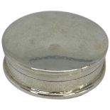 Small Circular Silver Pill Box. 16 g. Richard Jarvis, London 1999