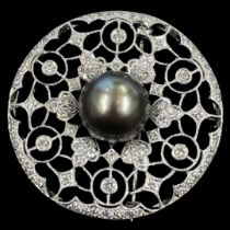 A Cultured Pearl and Diamond Pendant Brooch