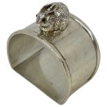 Silver Rabbit Napkin Ring. 66 g. London 1982,