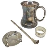 Silver Ashtray and napkin ring and other items. 50 g weighable silver