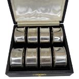 Cased Set of 8 Napkin Rings. 200 g. Sheffield 1959, Emile Viner