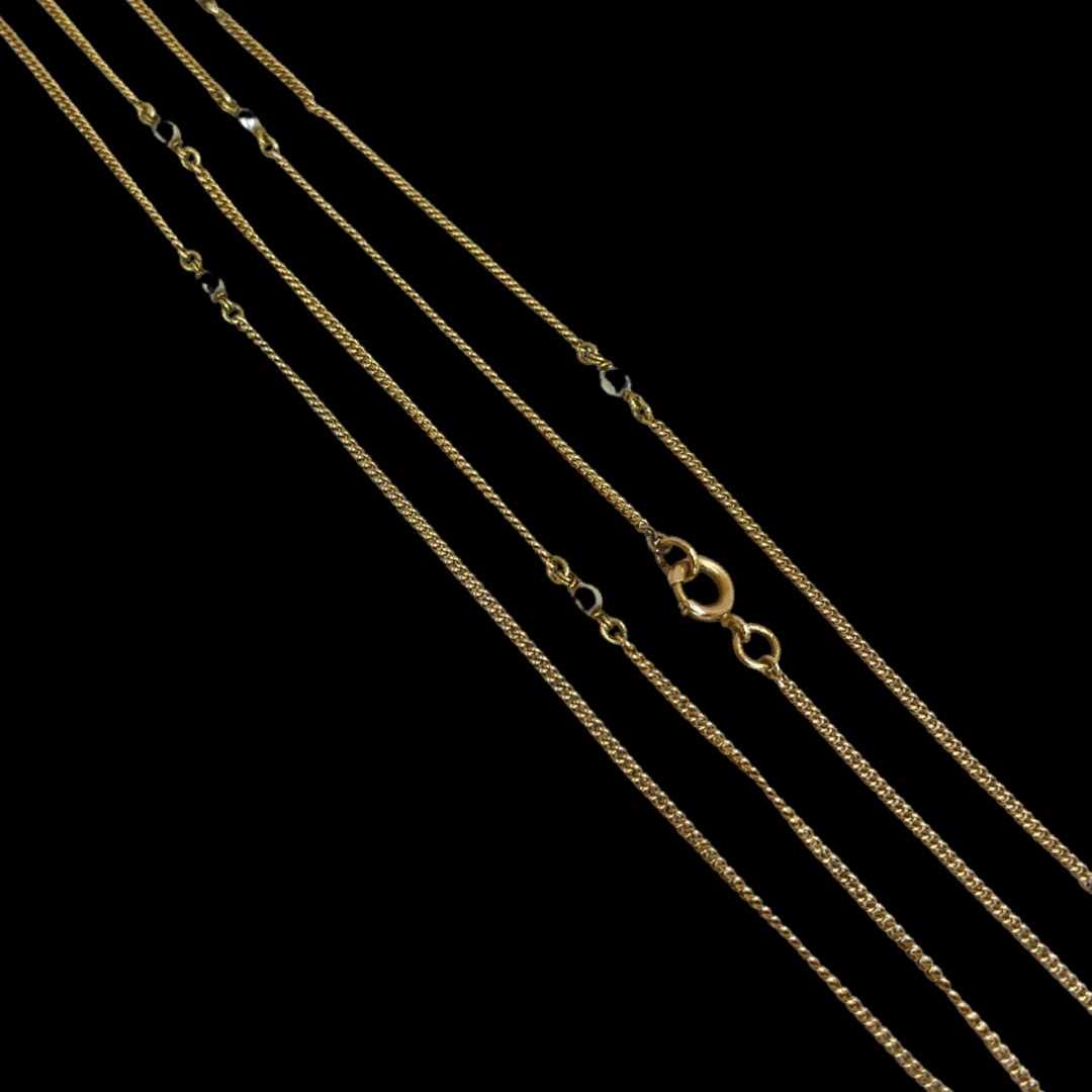 An Antique 18ct Yellow Gold Curbed Link and Seed Pearl Long Chain. - Image 2 of 2