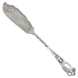 Ornate Silver Butter Knife. 27 g. Sheffield 1900, Henry Williamson, Ltd.