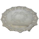 Silver Salver. 460 g. London 1908, William Hutton and Sons