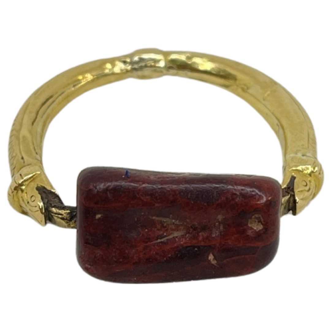 A Fine and Rare Estruscan Gold and Jasper Intaglio Swivel Ring - Image 5 of 5