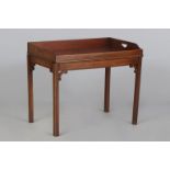 Englischer ¨Tray-table¨