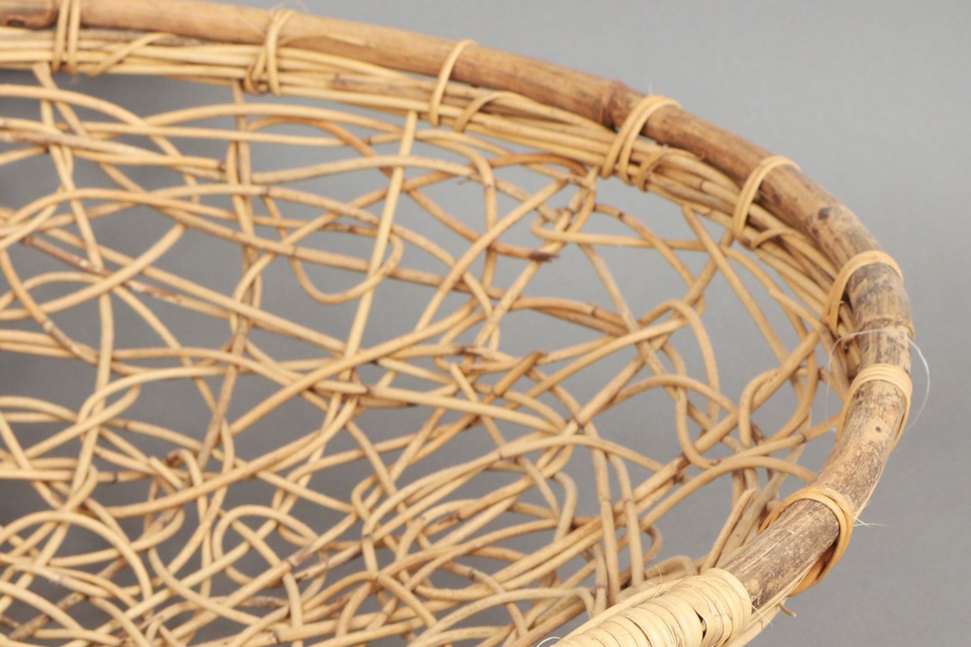 Dekorative Schale aus Rattan-Geflecht - Image 2 of 2