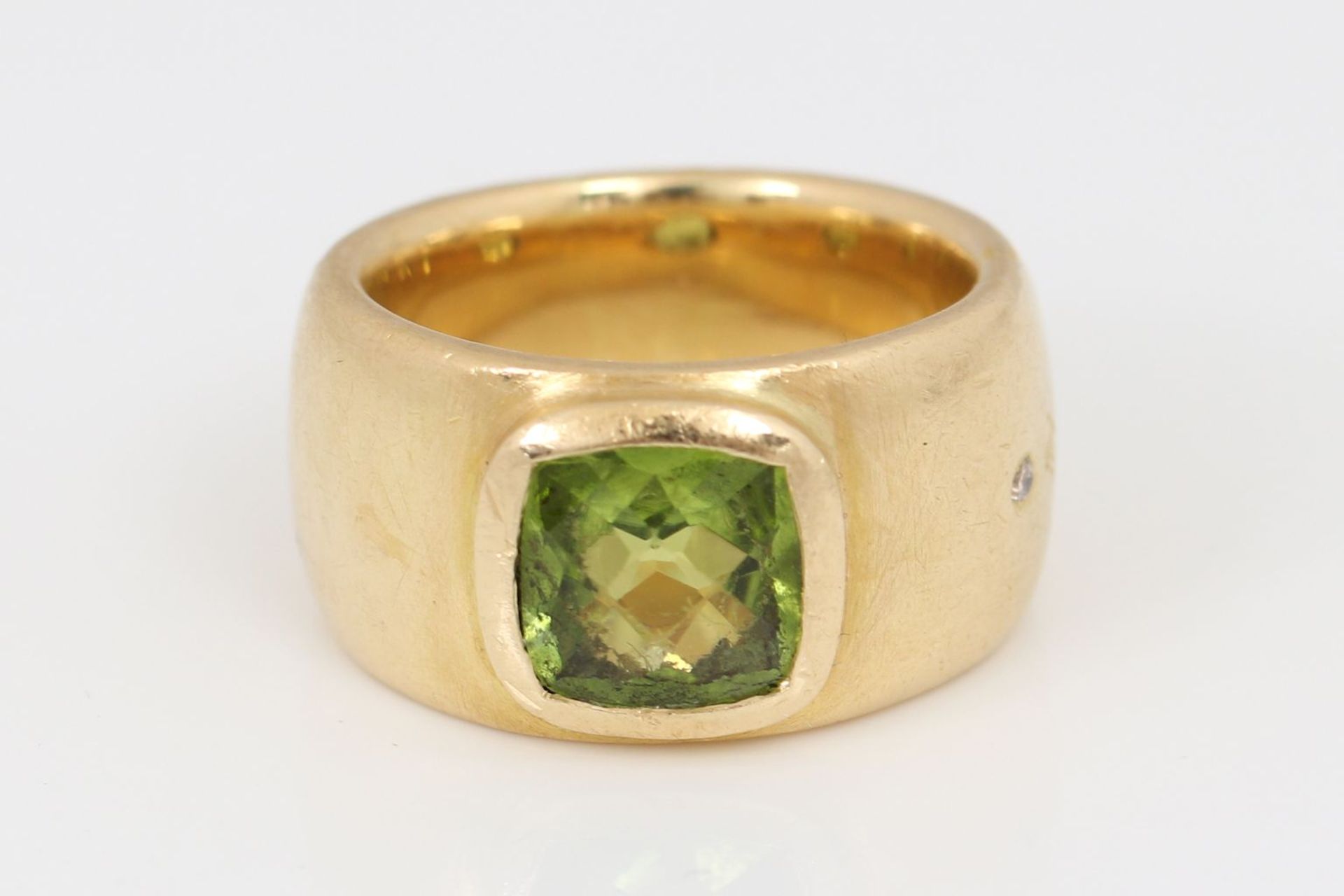 Juwelier KAY HAMBURG Ring mit Peridot