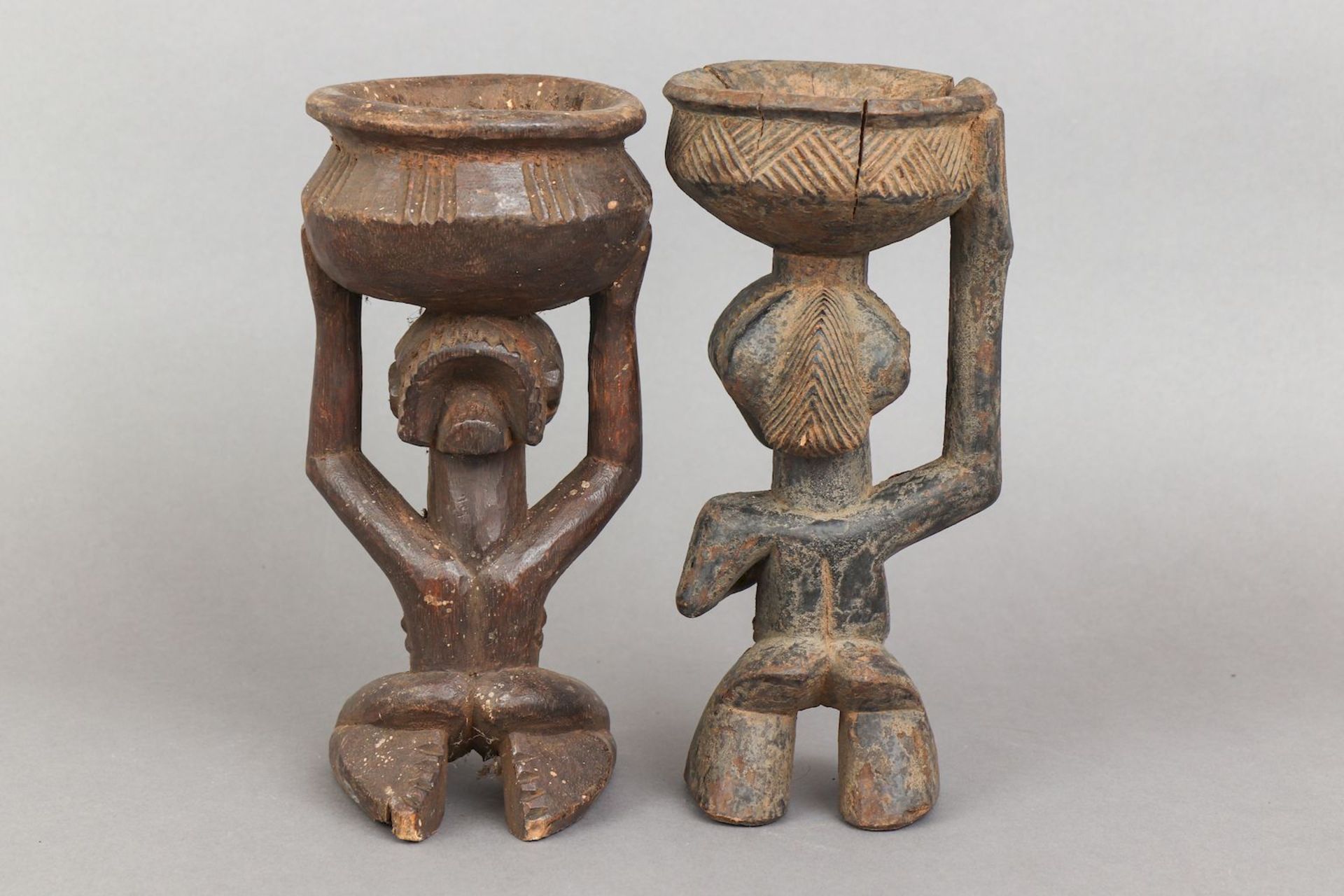 2 afrikanische Holzschnitzfiguren, wohl Songye, Kongo - Image 2 of 4