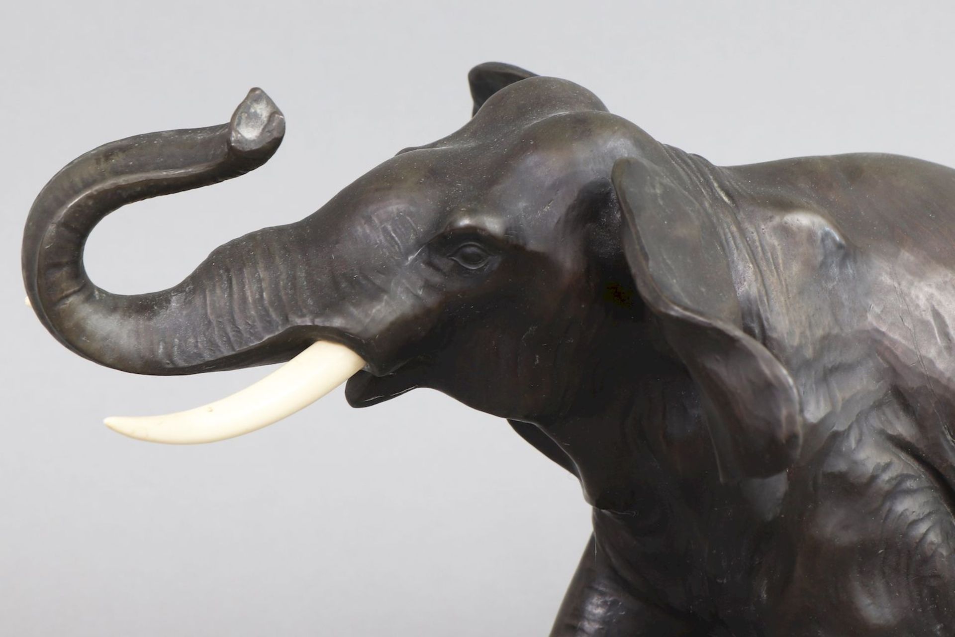 Elefantenfigur der Jahrhundertwende - Bild 4 aus 4