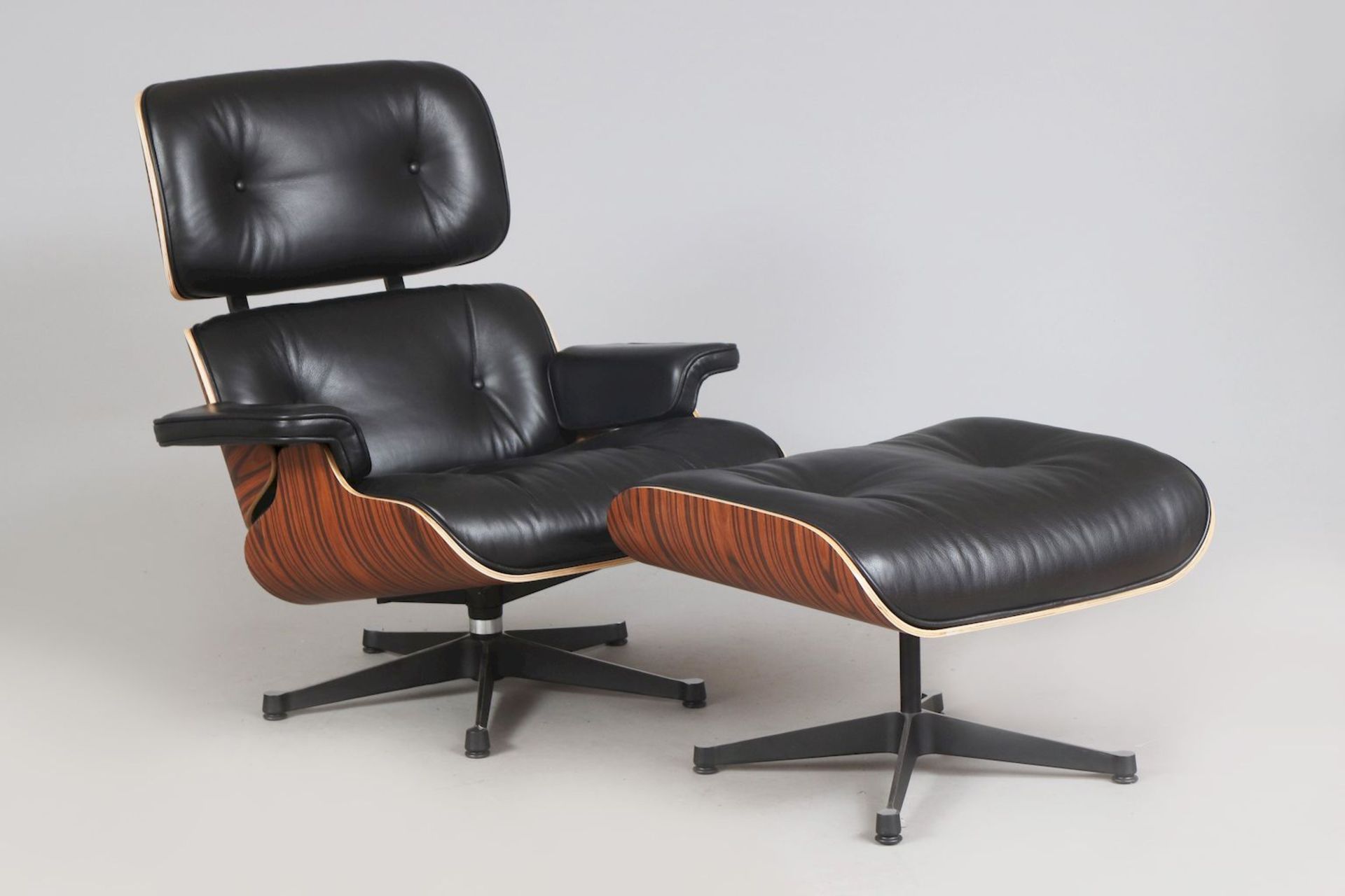 Lounge chair mit Ottomane