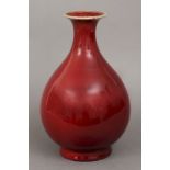 Chinesische ¨sange-de-boeuf¨ (Ochsenblut) Vase