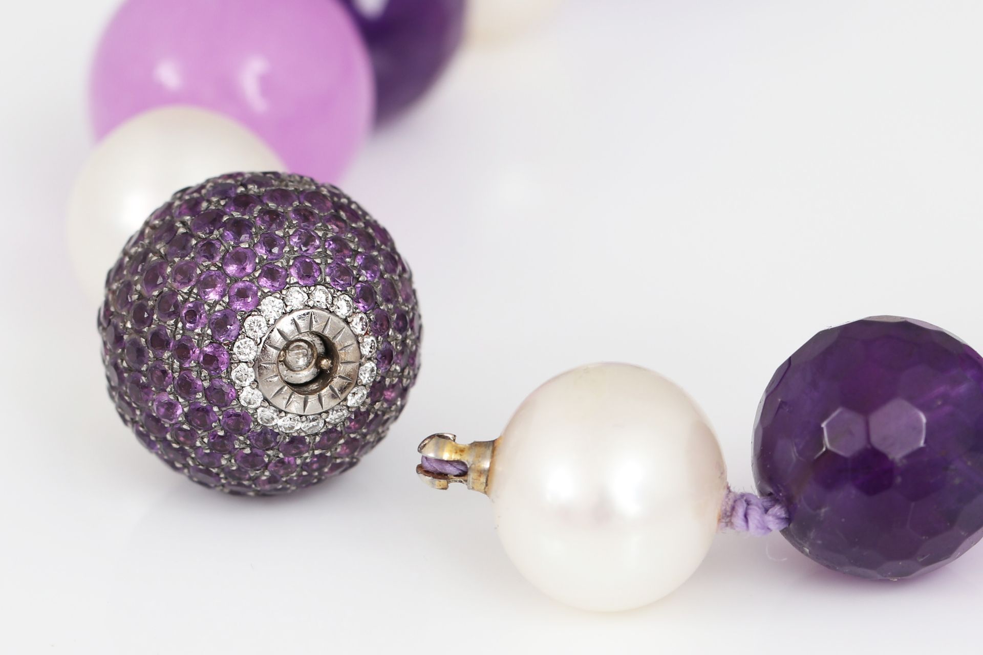 BRAHMFELD & GUTRUF Perlenkette mit Farbsteinen - Image 3 of 3