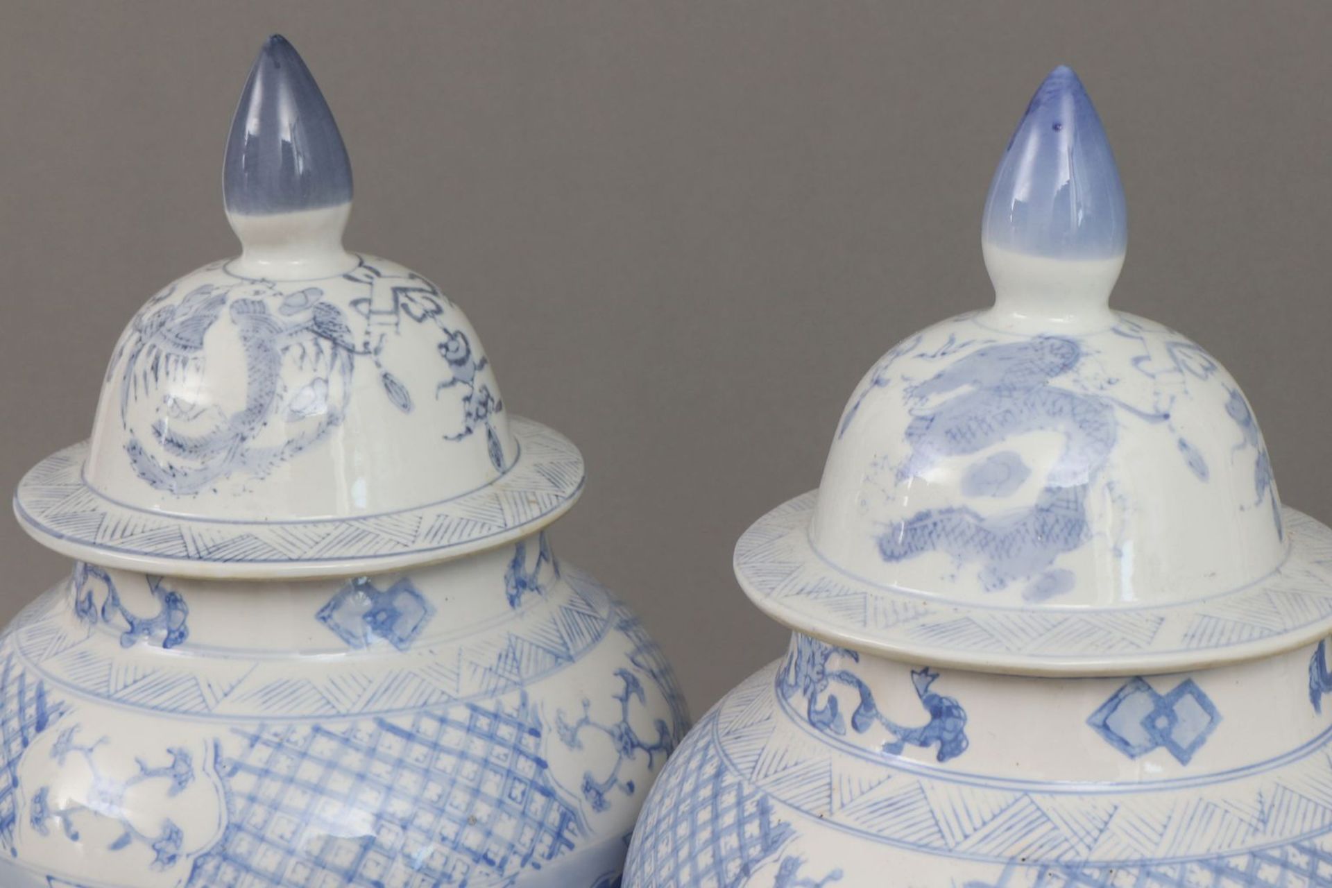 Paar chinesische Porzellan Deckel-/Vorratsgefäße - Bild 3 aus 5
