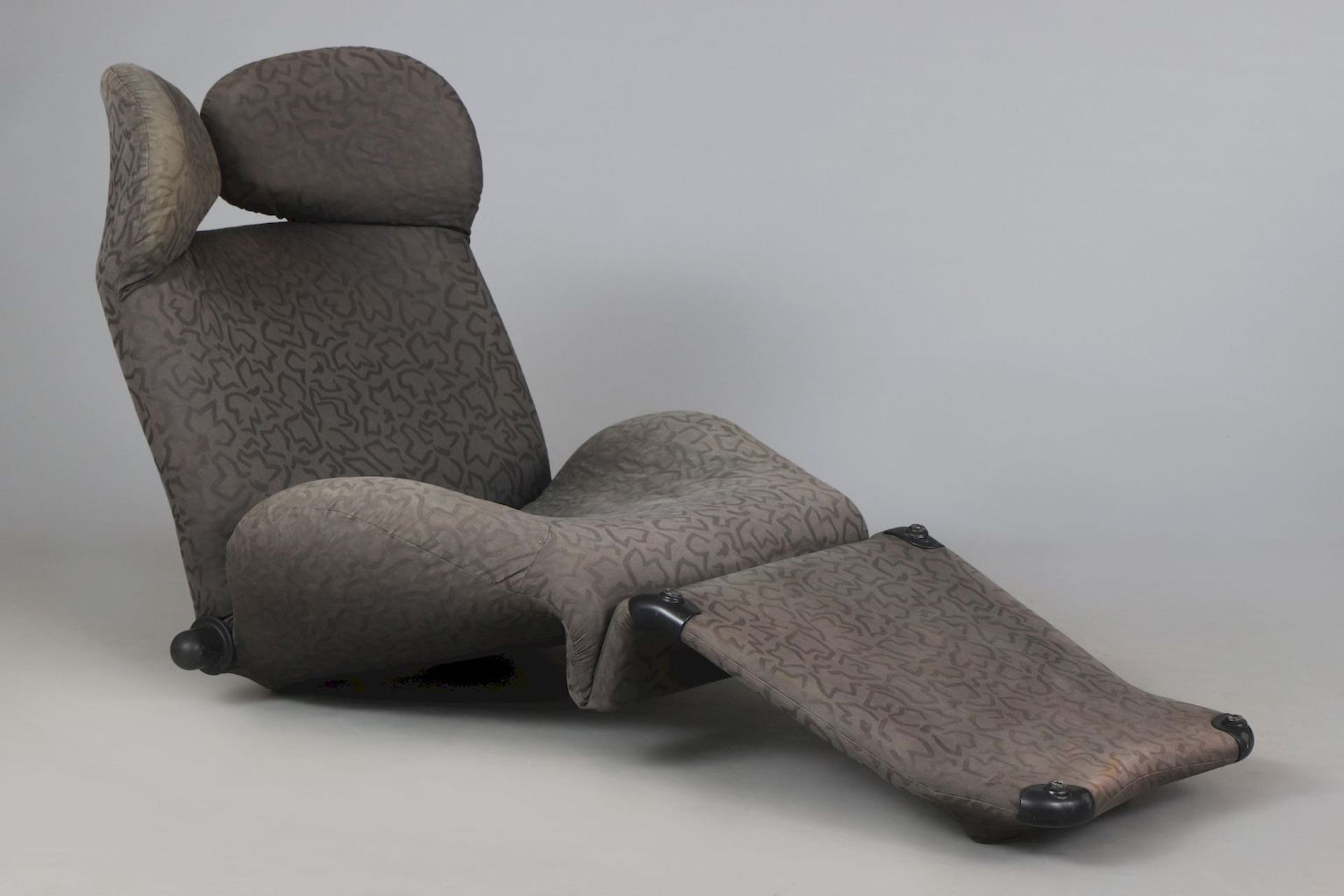 CASSINA Ohrensessel ¨Wink¨ (sogenannter ¨Mickey Mouse Chair¨) - Image 3 of 5