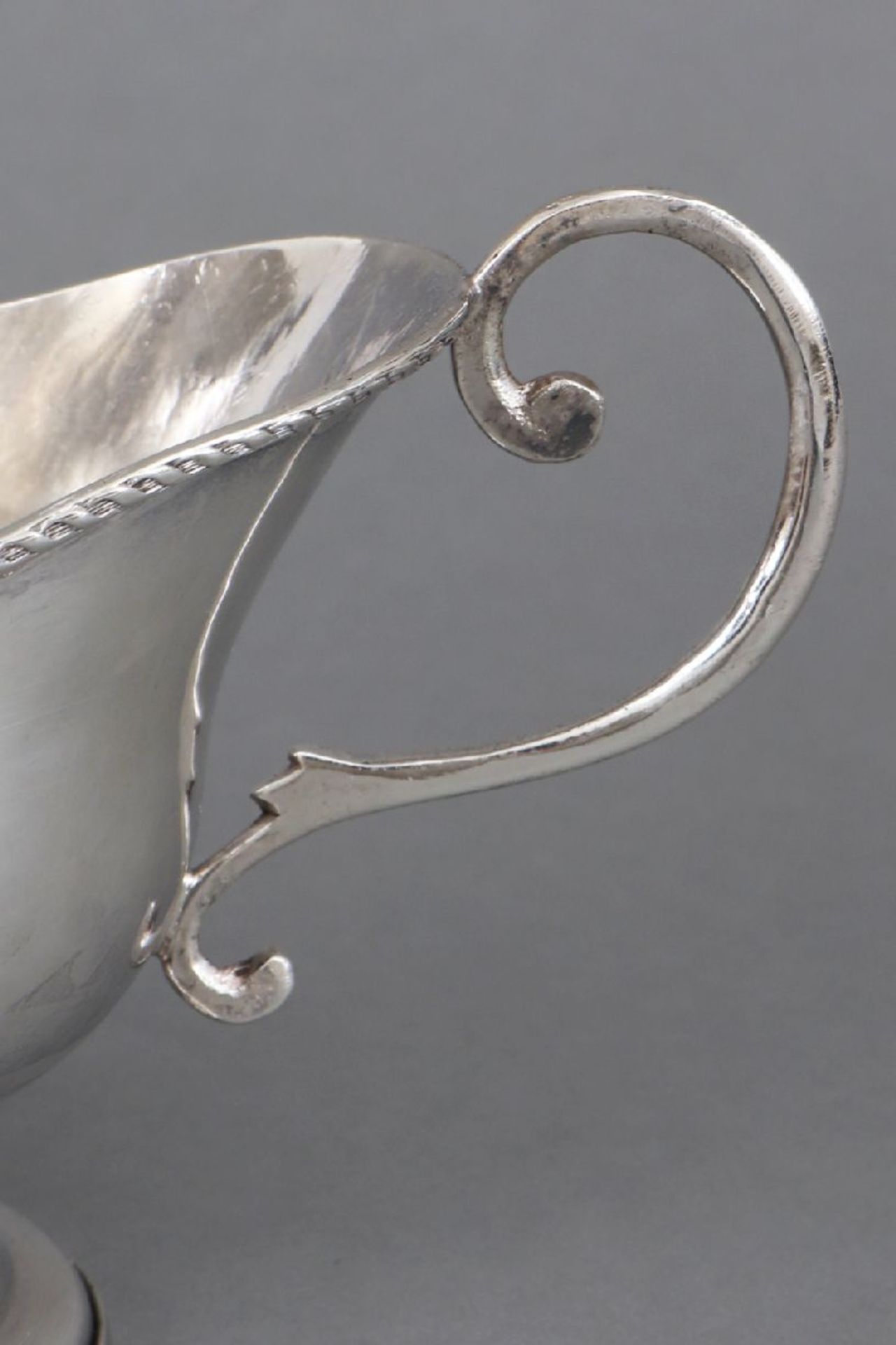 Silber Sauciere925er Silber, Aycia (Kolumbien), schiffchenförmiger Korpus auf Rundstand, Kordelrand, - Image 4 of 5