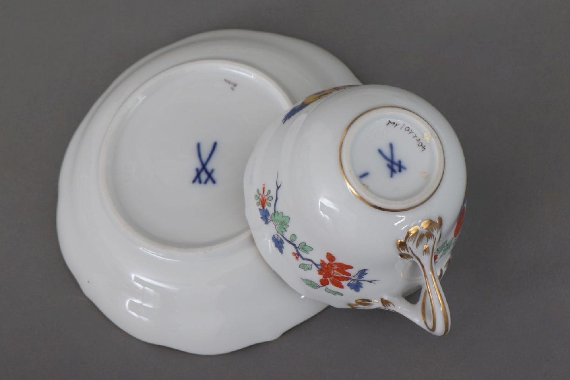 MEISSEN Mokkaservice2. Hälfte 20. Jahrhundert, Form ¨Neuer Ausschnitt¨, ¨Kakiemon¨-Dekor mit - Image 3 of 5