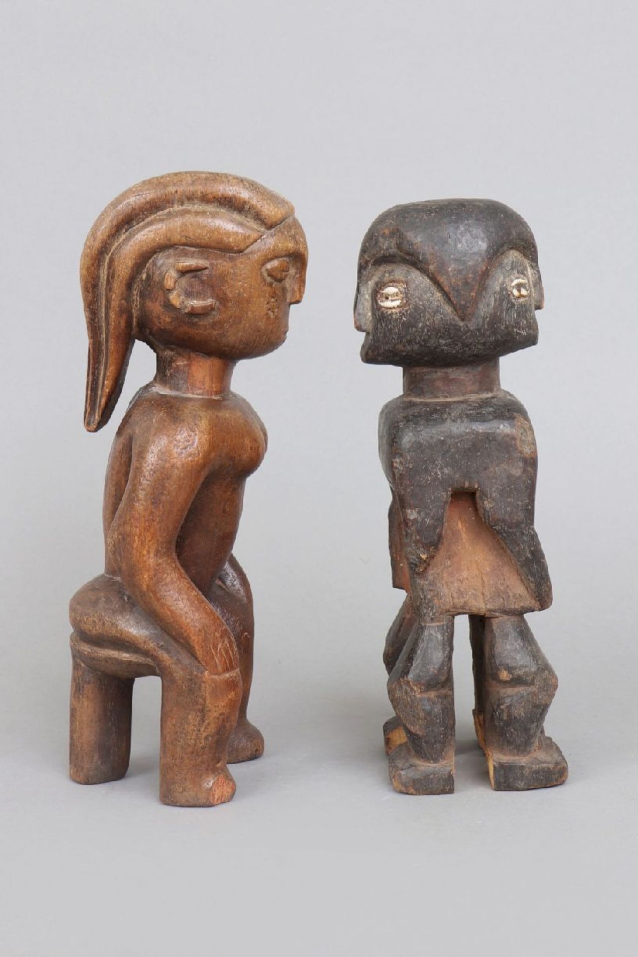 2 afrikanische RitualfigurenHolz, patiniert und geschnitzt, Zentralafrika (wohl Luba, Kongo), 1x auf - Image 6 of 6