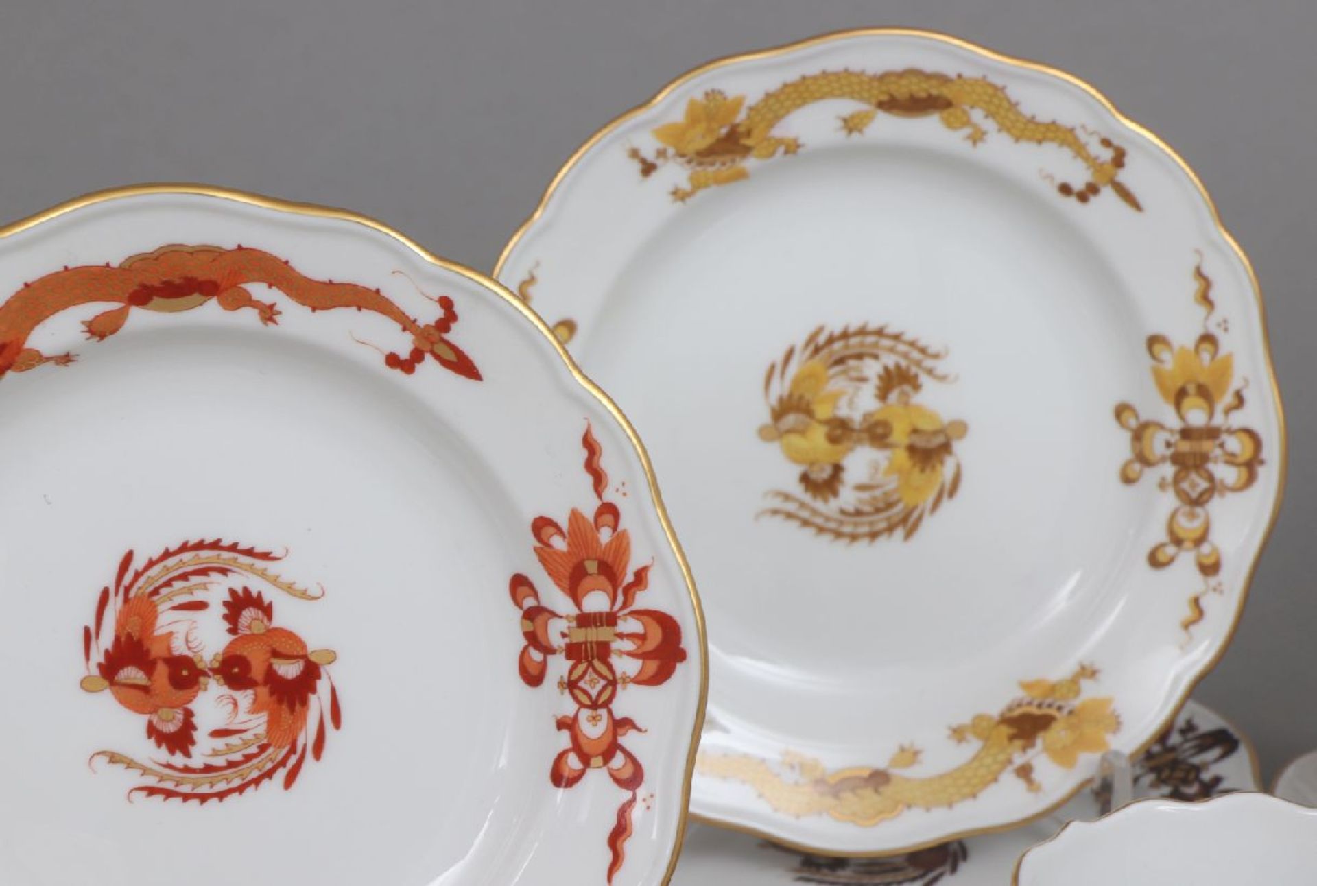 6 MEISSEN Mokkagedecke2. Hälfte 20. Jahrhunderts, Form ¨Neuer Ausschnitt¨, ¨Reicher Hofdrache¨-Dekor - Bild 5 aus 6