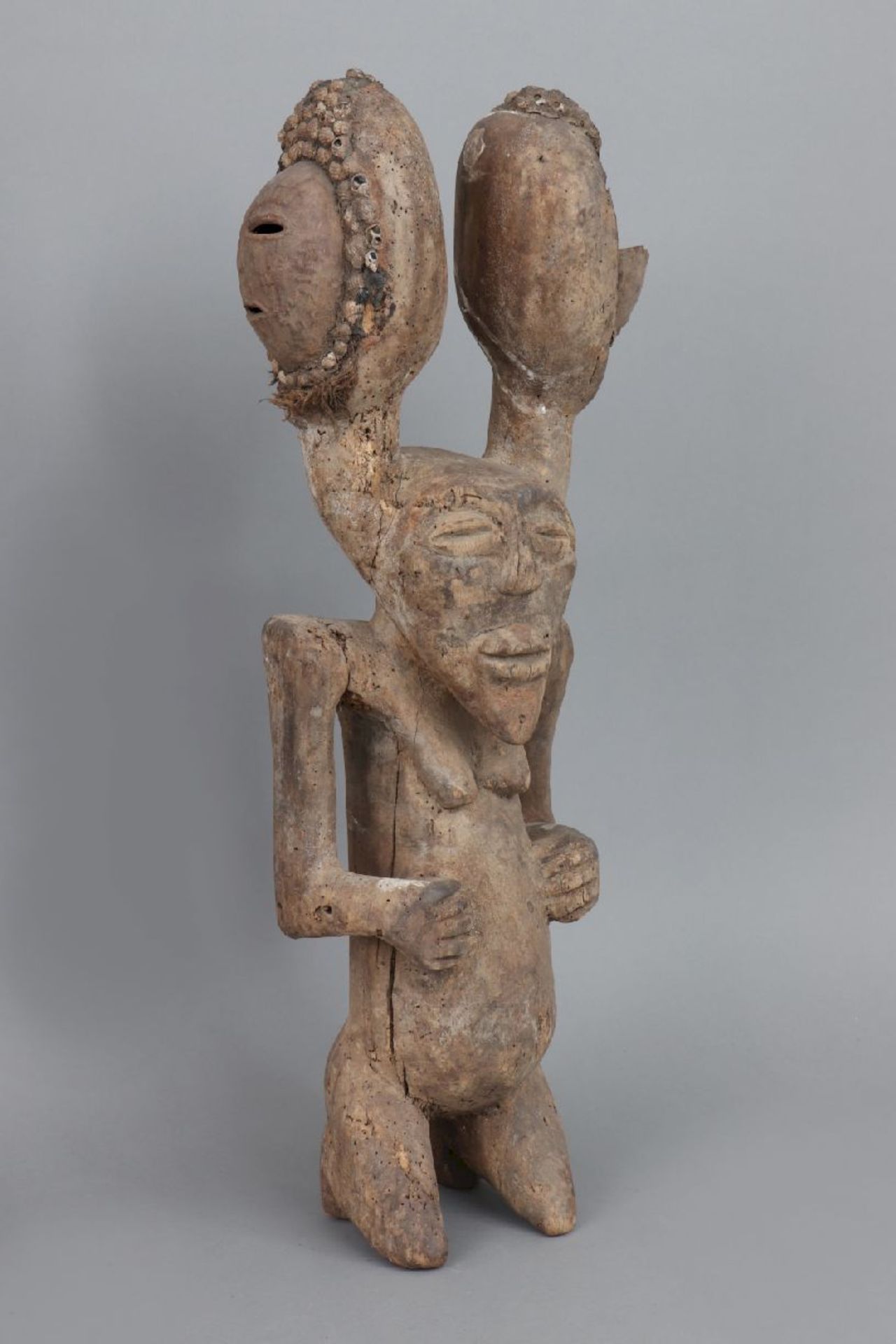 Afrikanische Ikenga Figur der Igbo, NigeriaHolz, geschnitzt und patiniert, knieende weibliche - Image 6 of 6