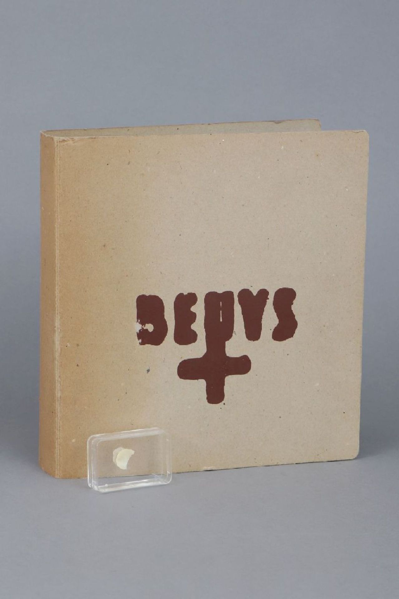 JOSEPH BEUYS (1921-1986) Ringbuch ¨Multiples¨ mit Fett-Fingernagel (1972)