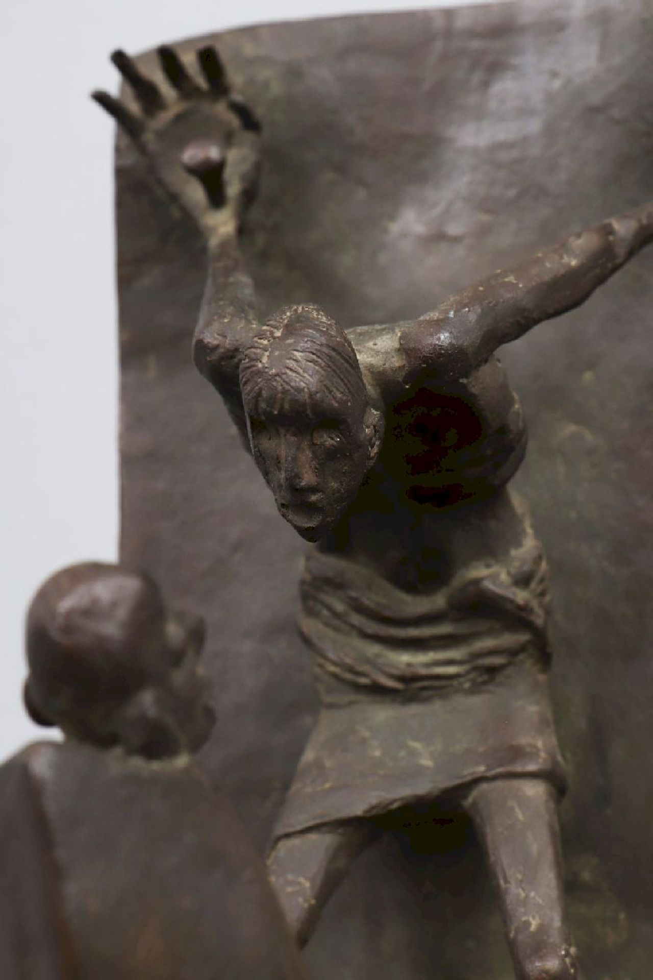 Bronzefigur ¨Nagelmann mit Bischof¨ - Image 5 of 5