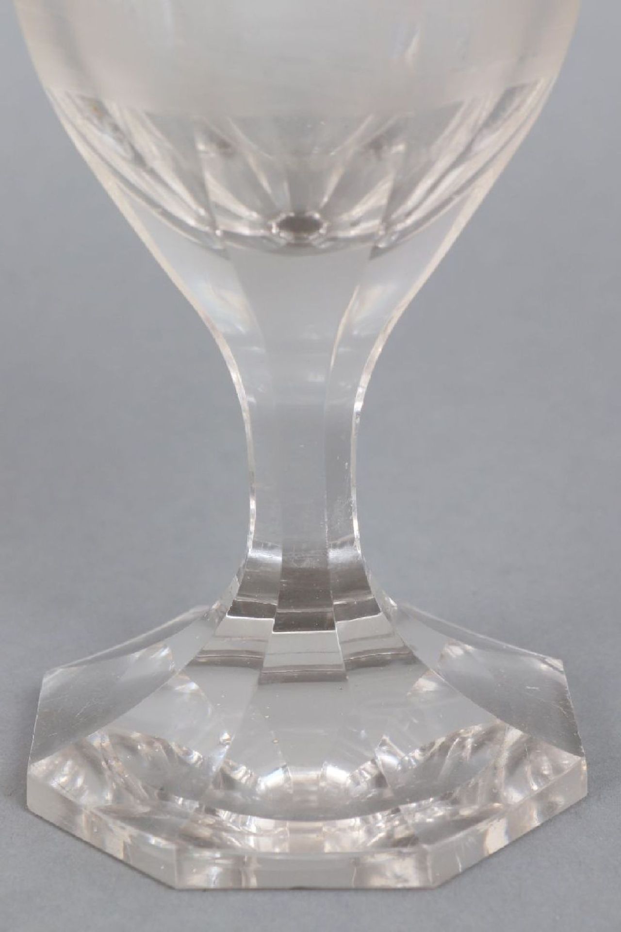 Pokalglas mit Bäderschliff, Böhmen 19. Jahrhundert - Bild 3 aus 4