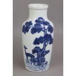 Chinesische Vase mit Blaumalerei