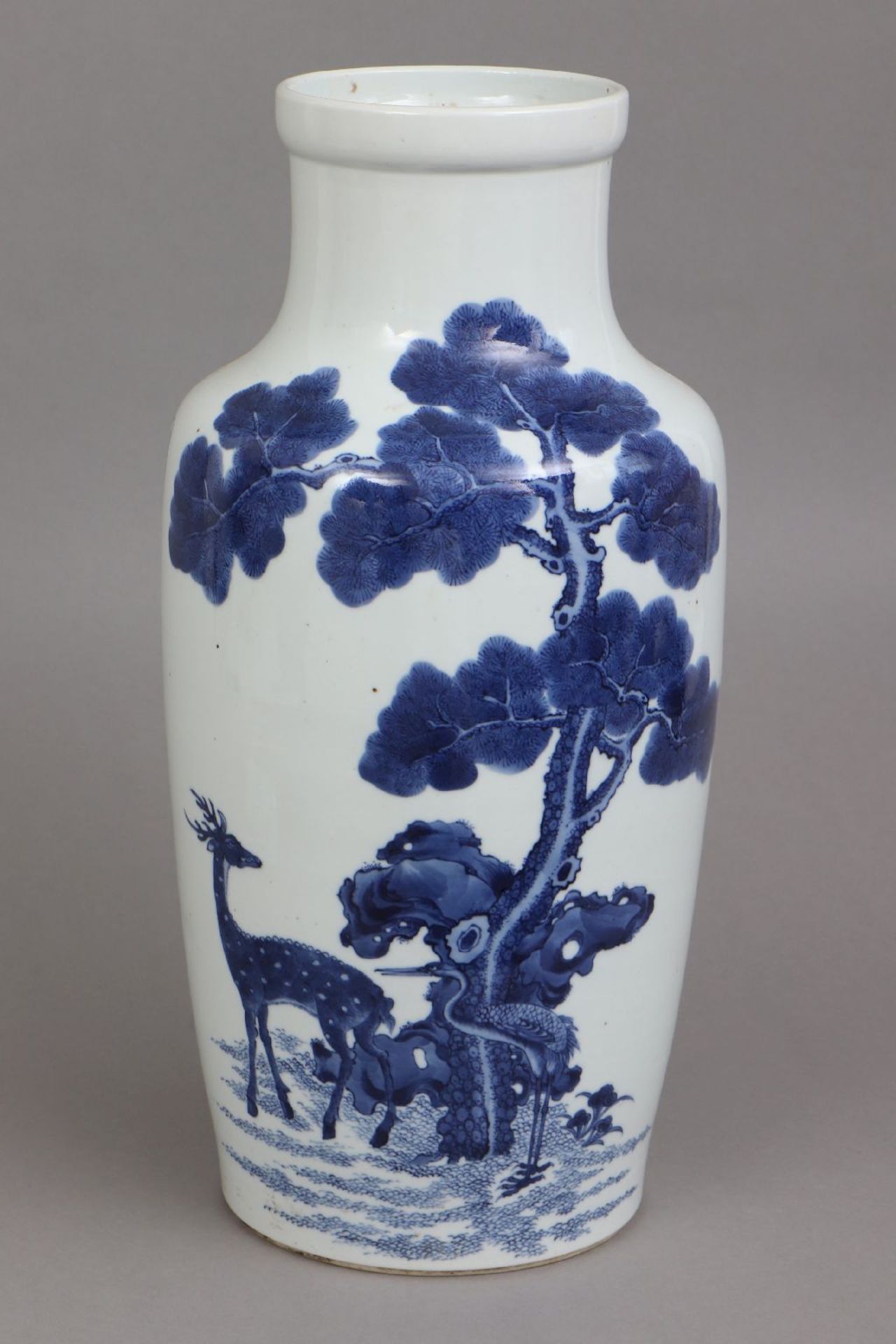 Chinesische Vase mit Blaumalerei