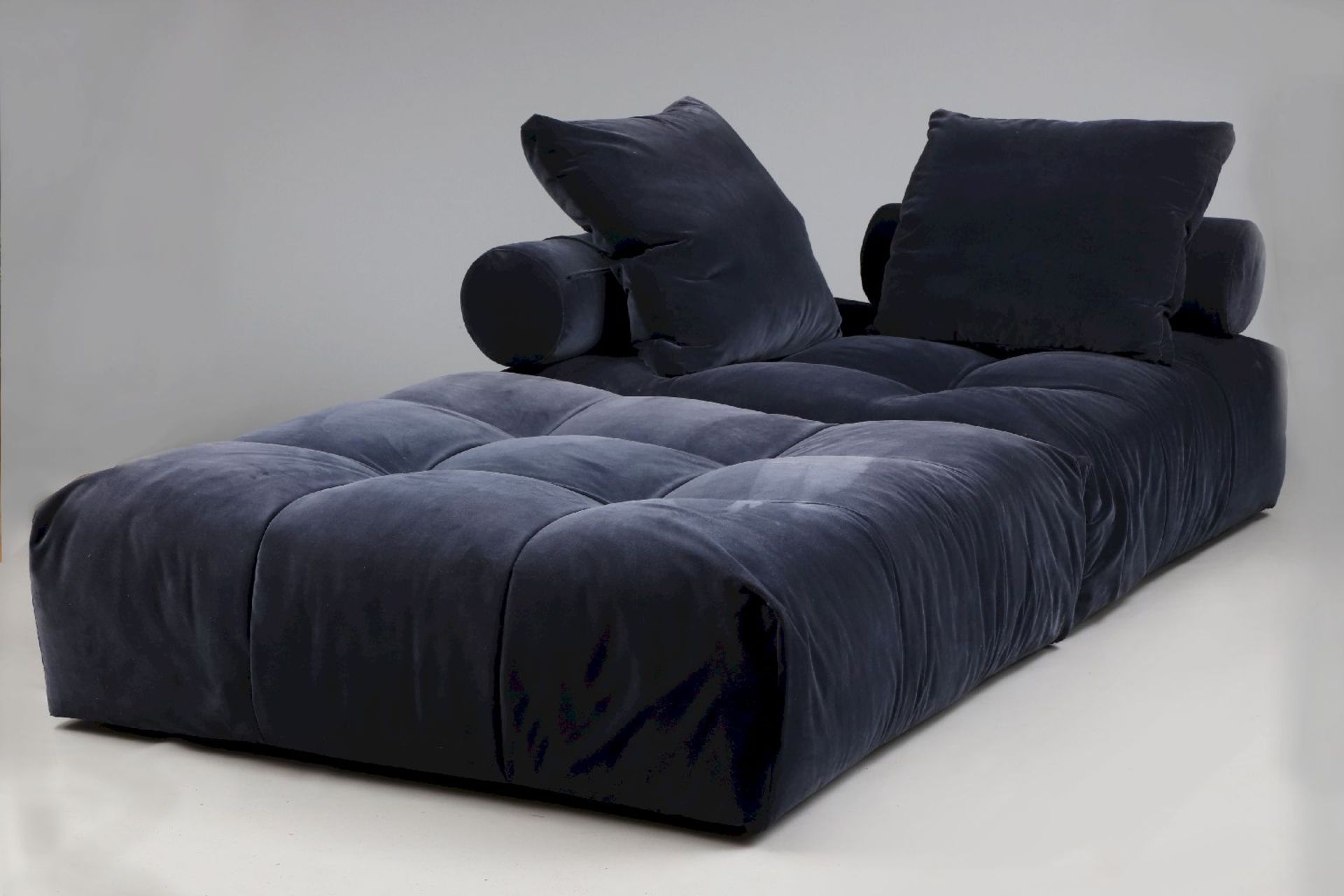 SABA (Italia) Sofa in Divan-Form - Image 2 of 5